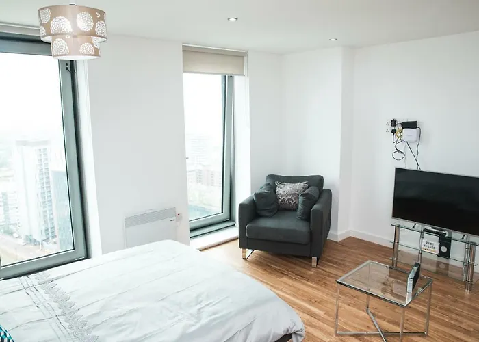 Studio Apartments Free Street Parking Subject To Availability